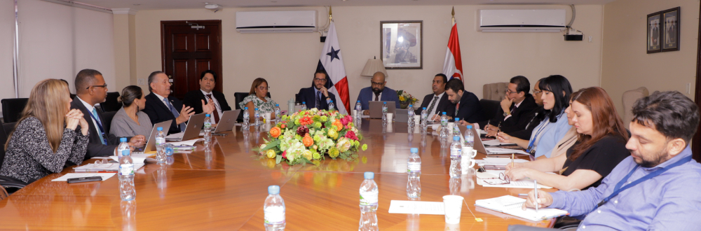 BUSCAN CREAR ÁREA ECONÓMICA MULTIMODAL DE ALMIRANTE