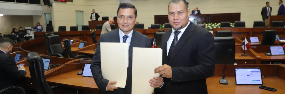 PRESENTAN NORMA PARA PREVENIR EL ESTRÉS LABORAL Y CUIDAR LA SALUD DE LOS TRABAJADORES